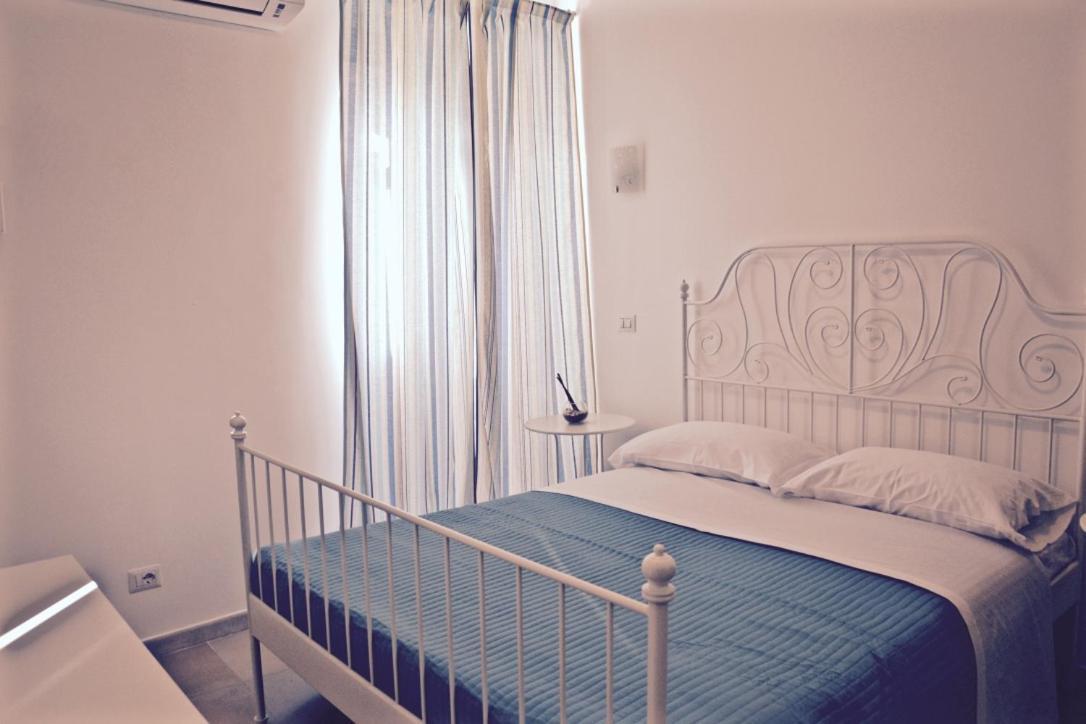 I Tesori Del Mare Bed & Breakfast Letojanni Eksteriør bilde
